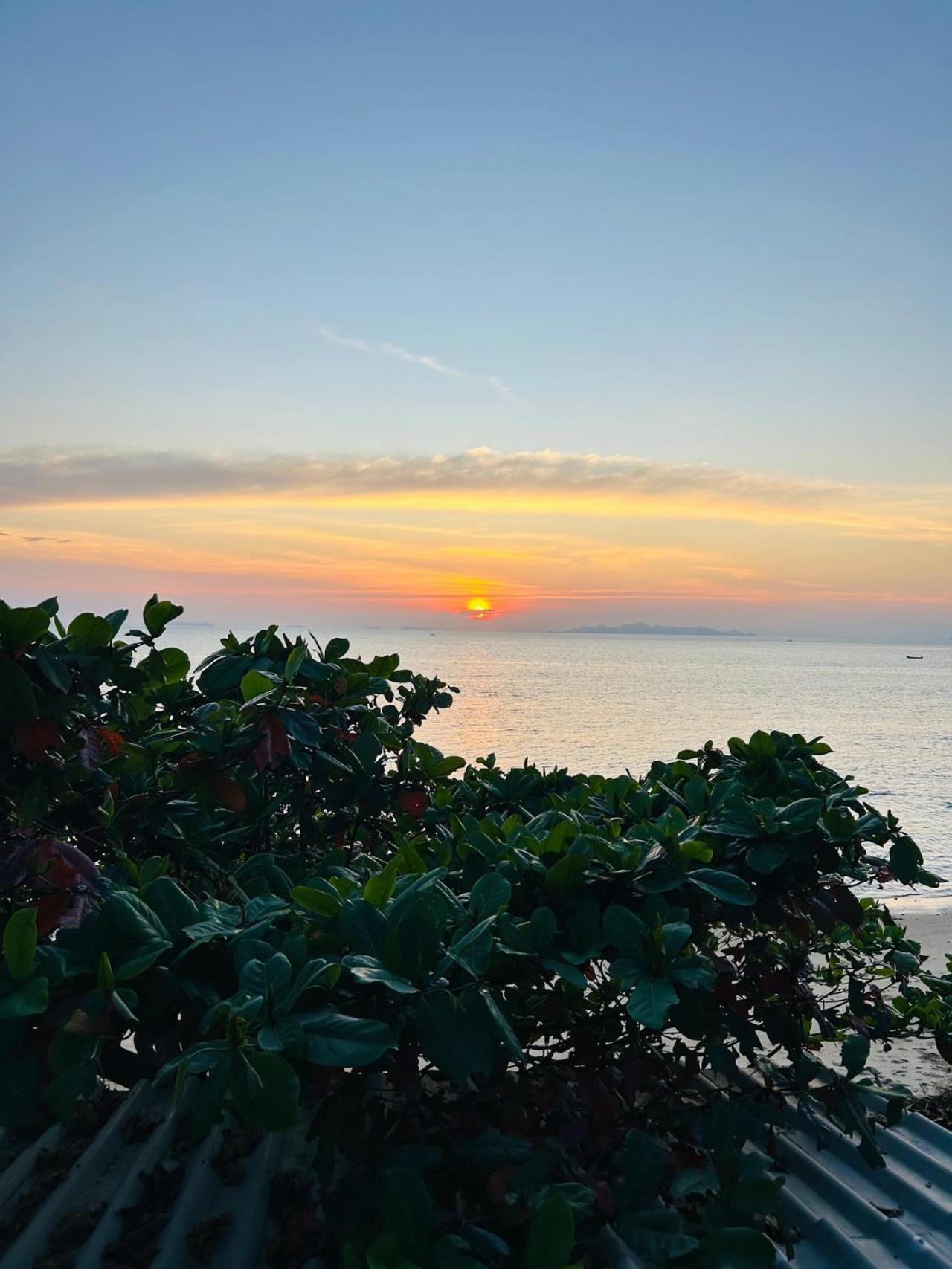 The Dreamcatcher Hostel Nathon Samuisunset Exterior photo